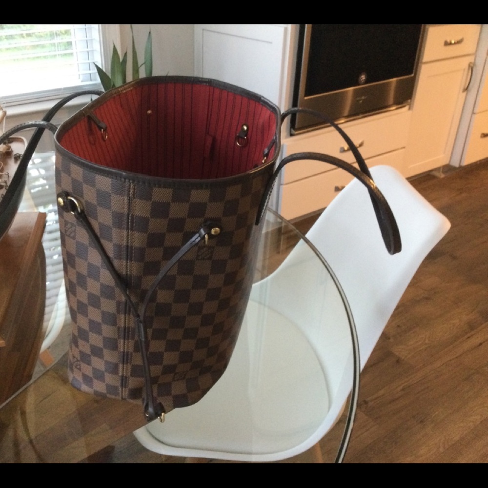 Authentic Louis Vuitton NeverFull MM Damier